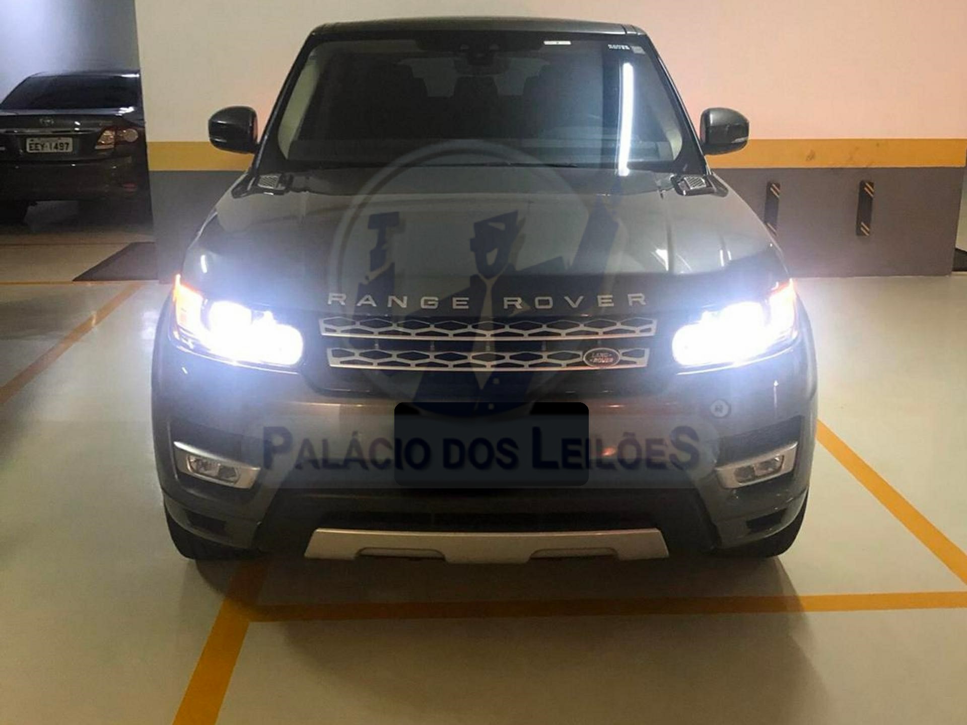 LOTE 035 - RANGE ROVER SPORT 2017