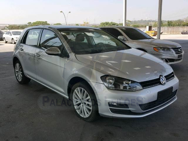 LOTE 013 - VOLKSWAGEN GOLF  Comfortline 1.0 TSI Total Flex Mec.