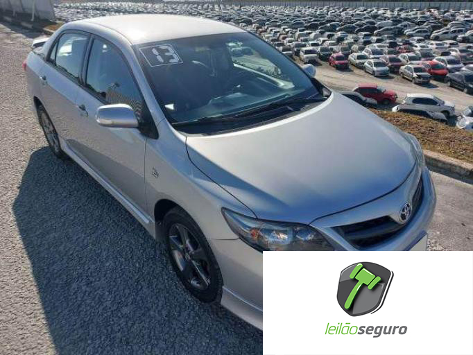 LOTE 05 - TOYOTA COROLLA 2013