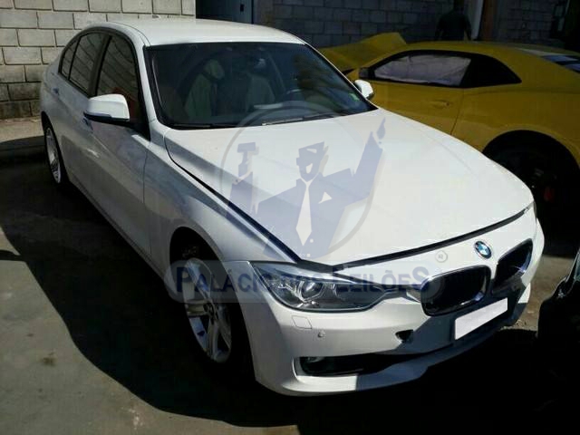 LOTE 006 - BMW SERIE 3 320  2014