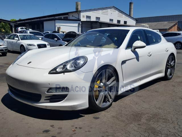 LOTE 036 - PORSCHE PANAMERA 4.8 V8 TURBO GASOLINA 2012